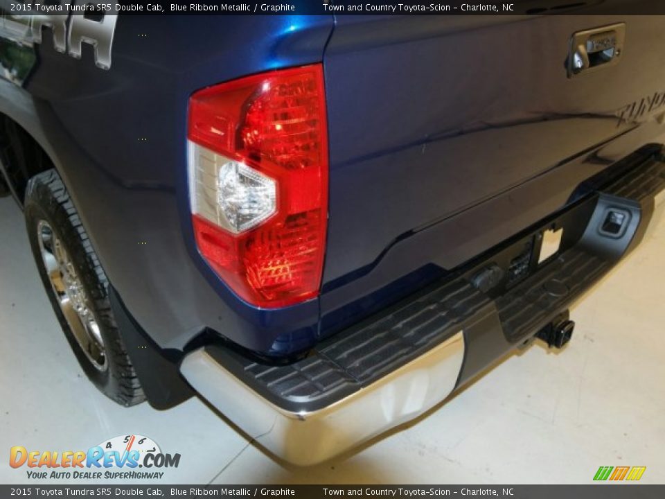 2015 Toyota Tundra SR5 Double Cab Blue Ribbon Metallic / Graphite Photo #6
