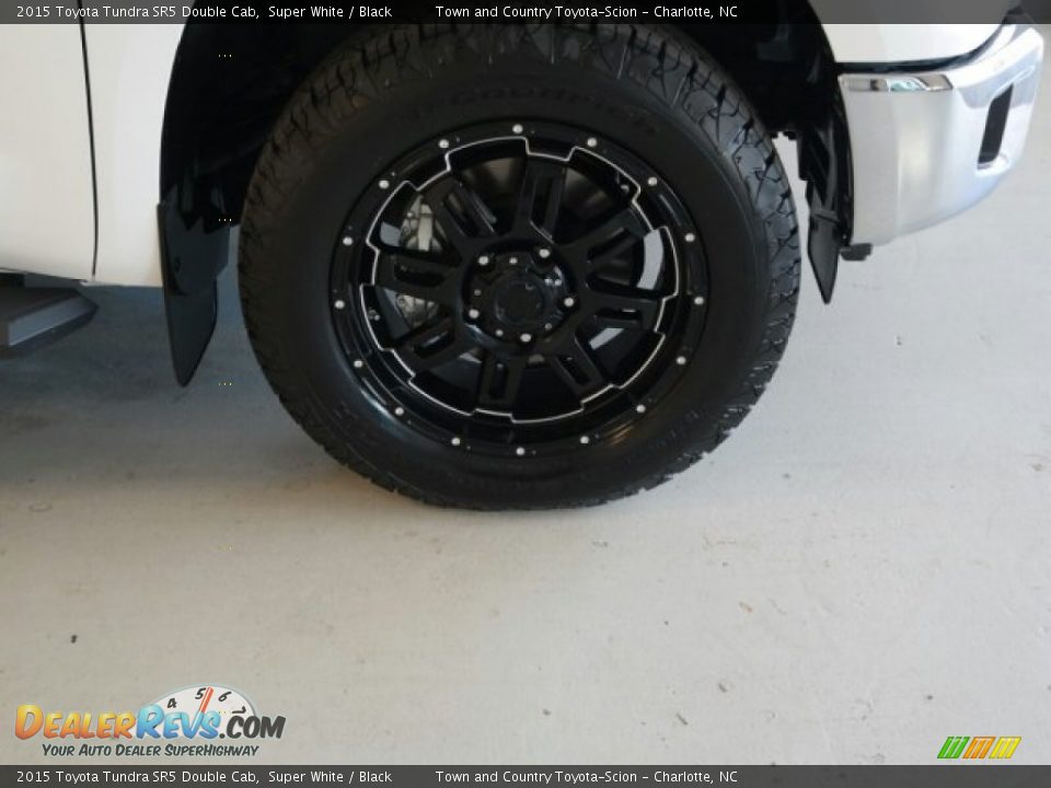 2015 Toyota Tundra SR5 Double Cab Super White / Black Photo #3