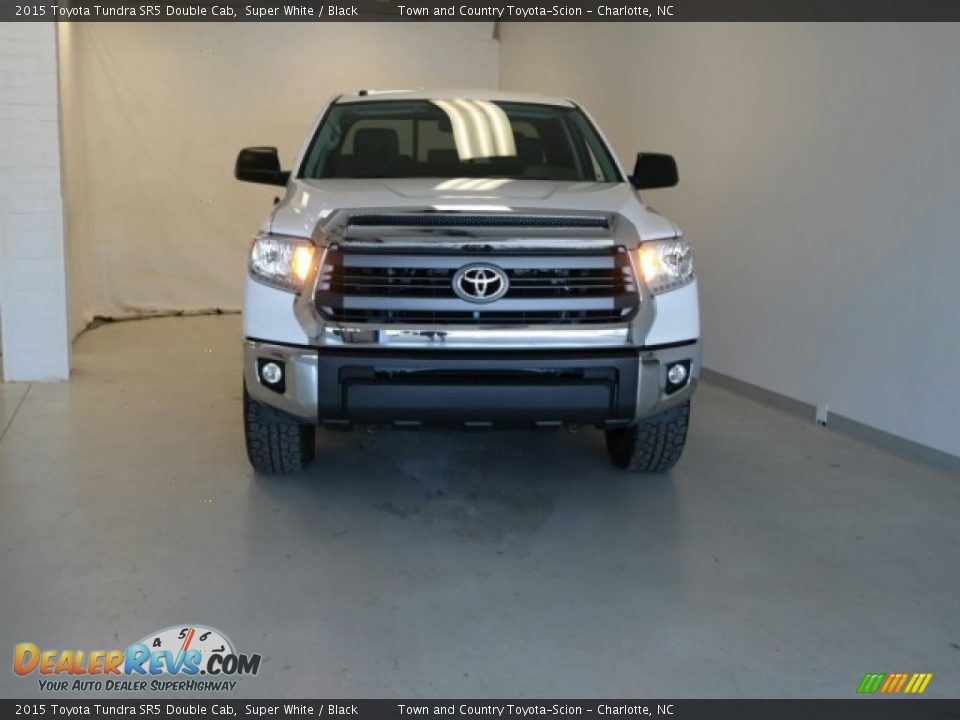 2015 Toyota Tundra SR5 Double Cab Super White / Black Photo #5
