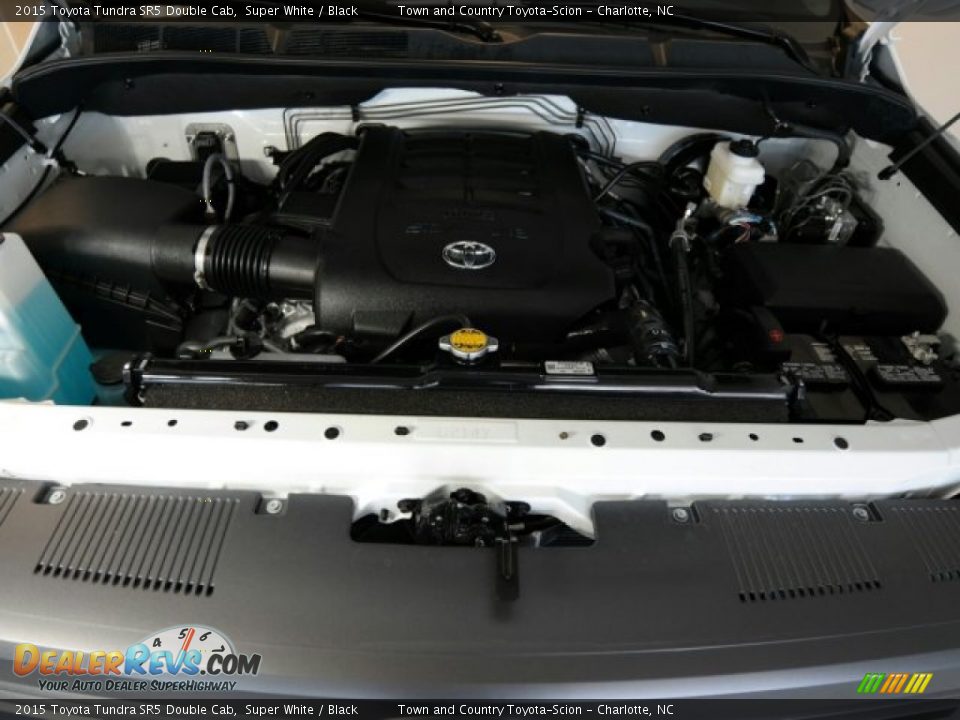 2015 Toyota Tundra SR5 Double Cab Super White / Black Photo #7
