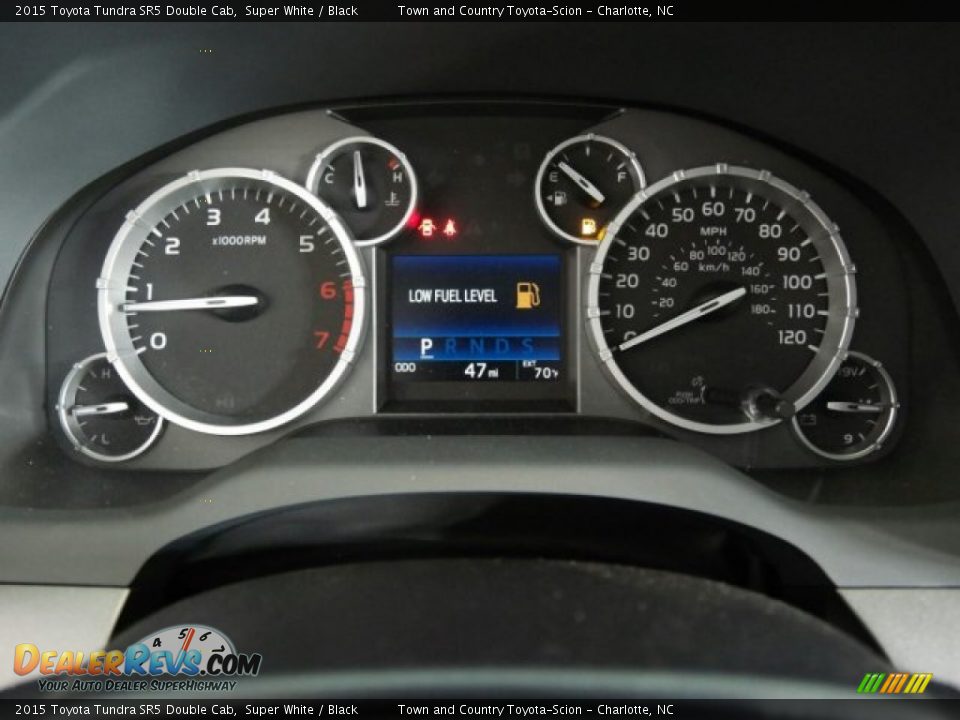 2015 Toyota Tundra SR5 Double Cab Super White / Black Photo #14