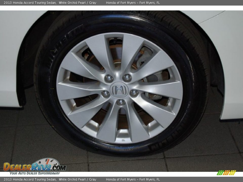 2013 Honda Accord Touring Sedan White Orchid Pearl / Gray Photo #5