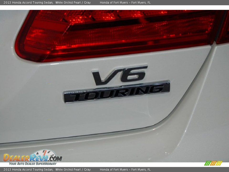 2013 Honda Accord Touring Sedan White Orchid Pearl / Gray Photo #8