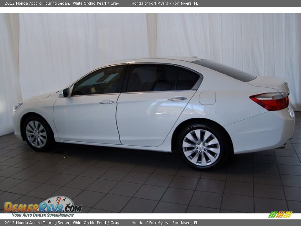 2013 Honda Accord Touring Sedan White Orchid Pearl / Gray Photo #12