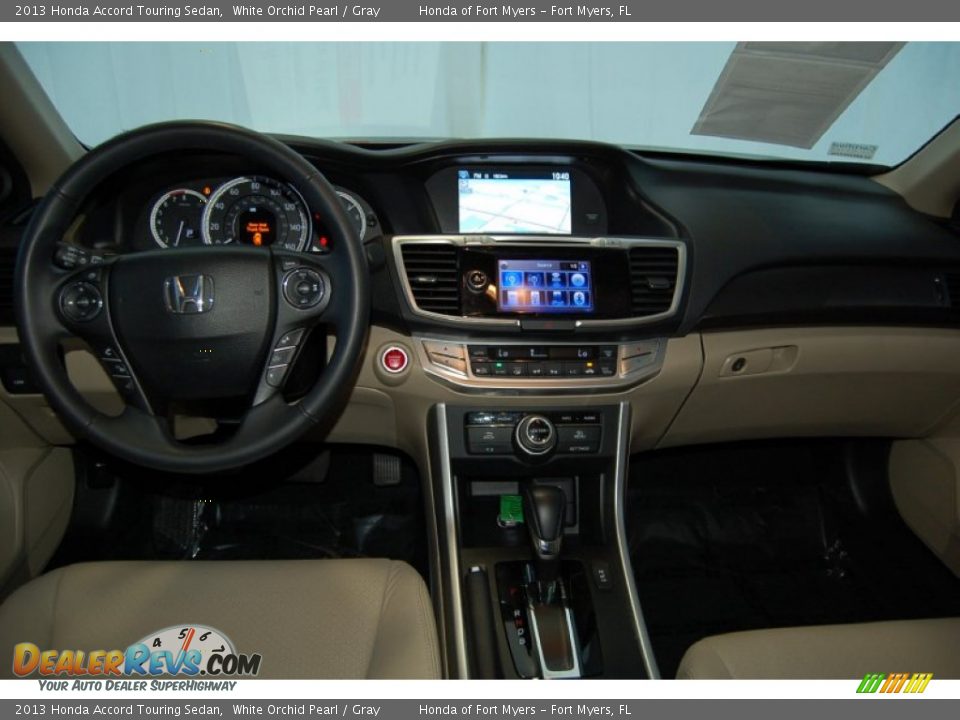 2013 Honda Accord Touring Sedan White Orchid Pearl / Gray Photo #33