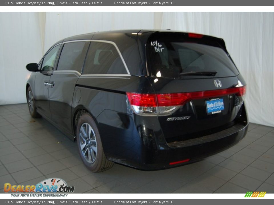 2015 Honda Odyssey Touring Crystal Black Pearl / Truffle Photo #9