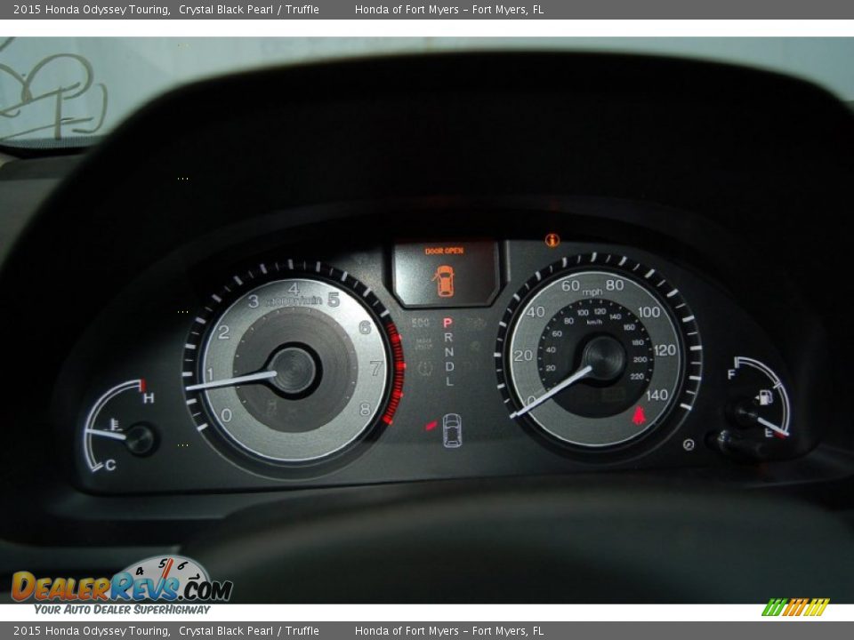 2015 Honda Odyssey Touring Crystal Black Pearl / Truffle Photo #31