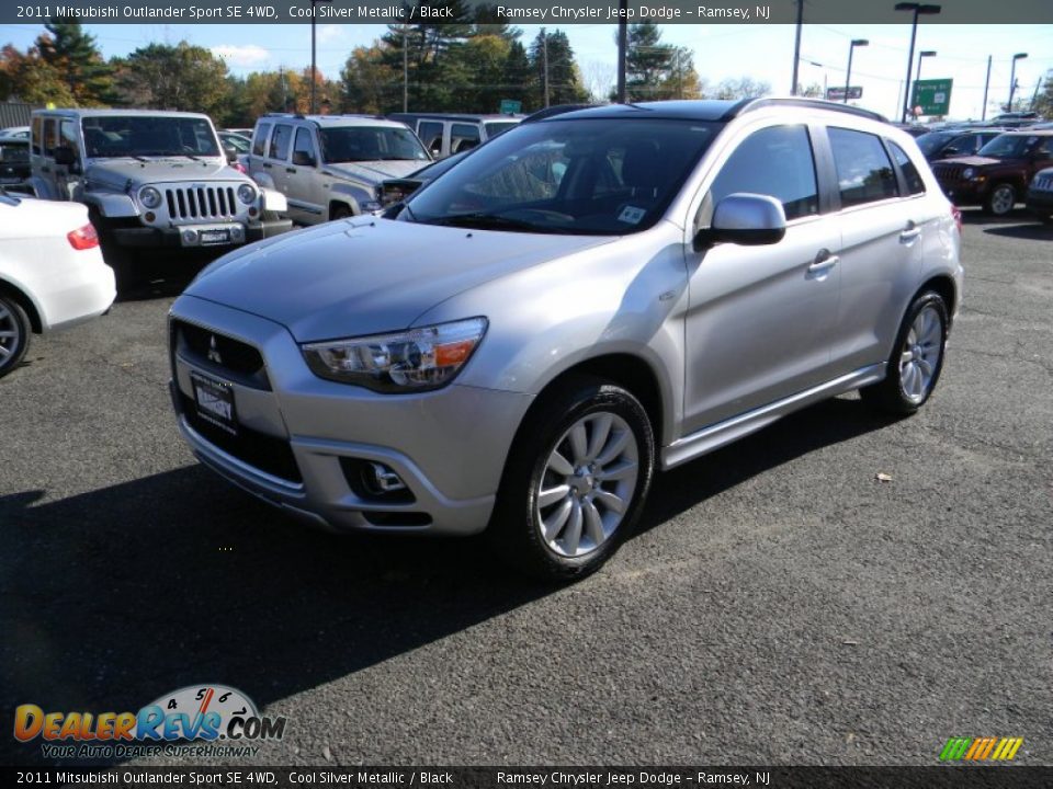 2011 Mitsubishi Outlander Sport SE 4WD Cool Silver Metallic / Black Photo #1