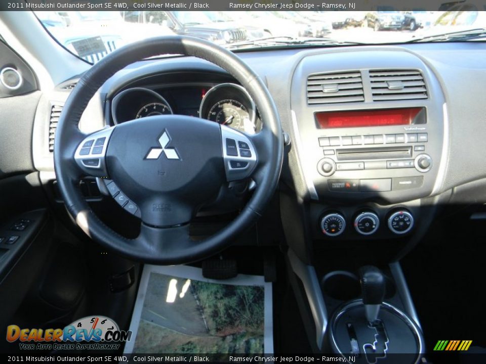2011 Mitsubishi Outlander Sport SE 4WD Cool Silver Metallic / Black Photo #12
