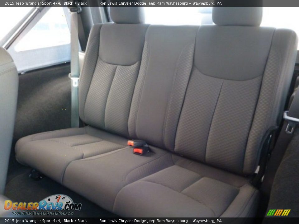 2015 Jeep Wrangler Sport 4x4 Black / Black Photo #11