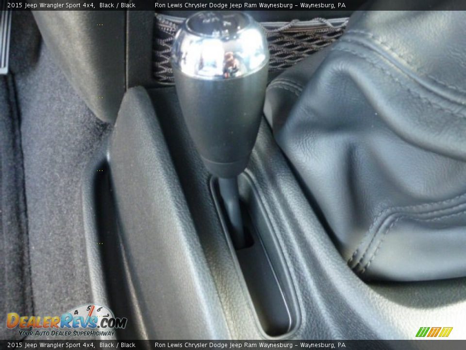 2015 Jeep Wrangler Sport 4x4 Black / Black Photo #17