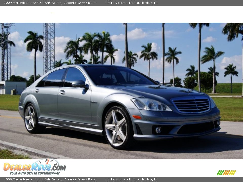 Front 3/4 View of 2009 Mercedes-Benz S 63 AMG Sedan Photo #1