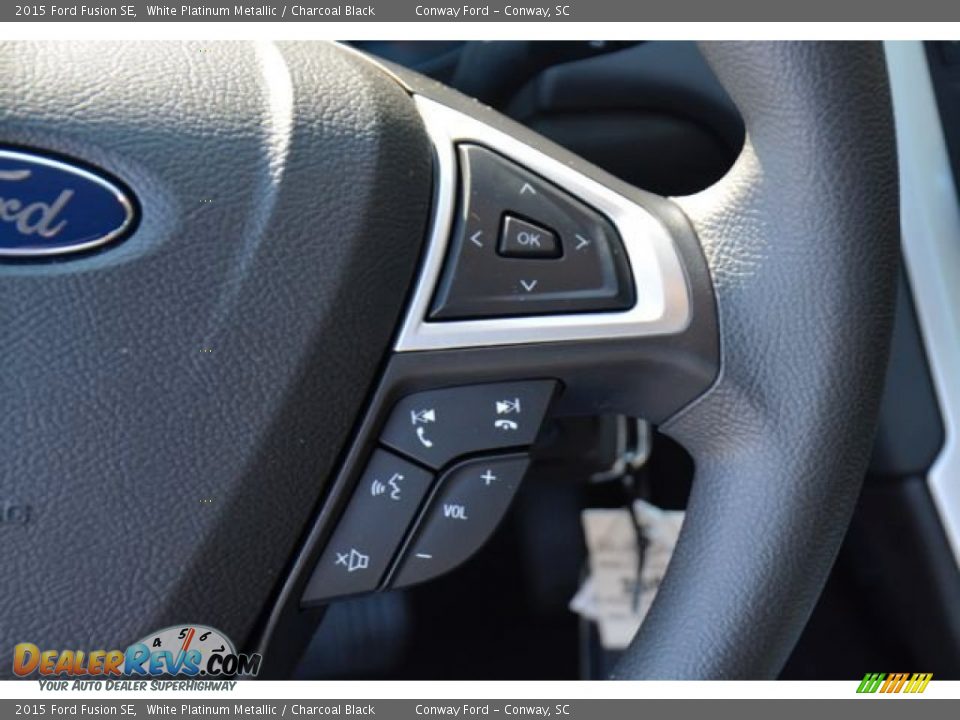 2015 Ford Fusion SE White Platinum Metallic / Charcoal Black Photo #26
