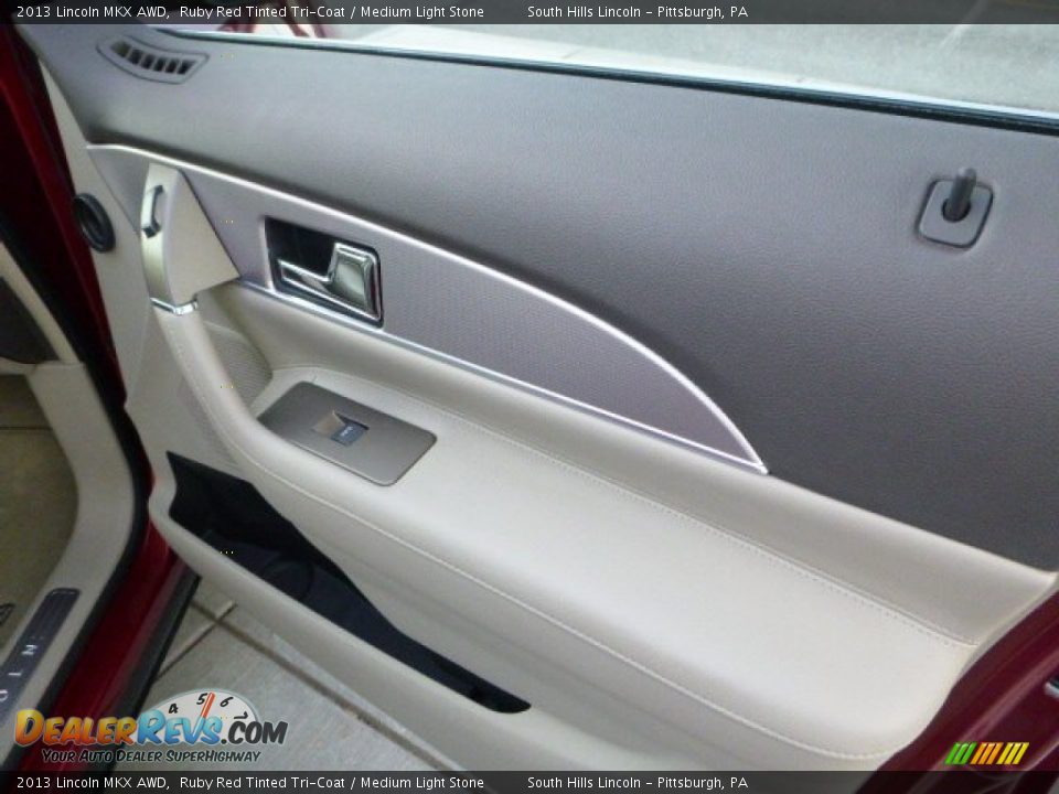 2013 Lincoln MKX AWD Ruby Red Tinted Tri-Coat / Medium Light Stone Photo #12