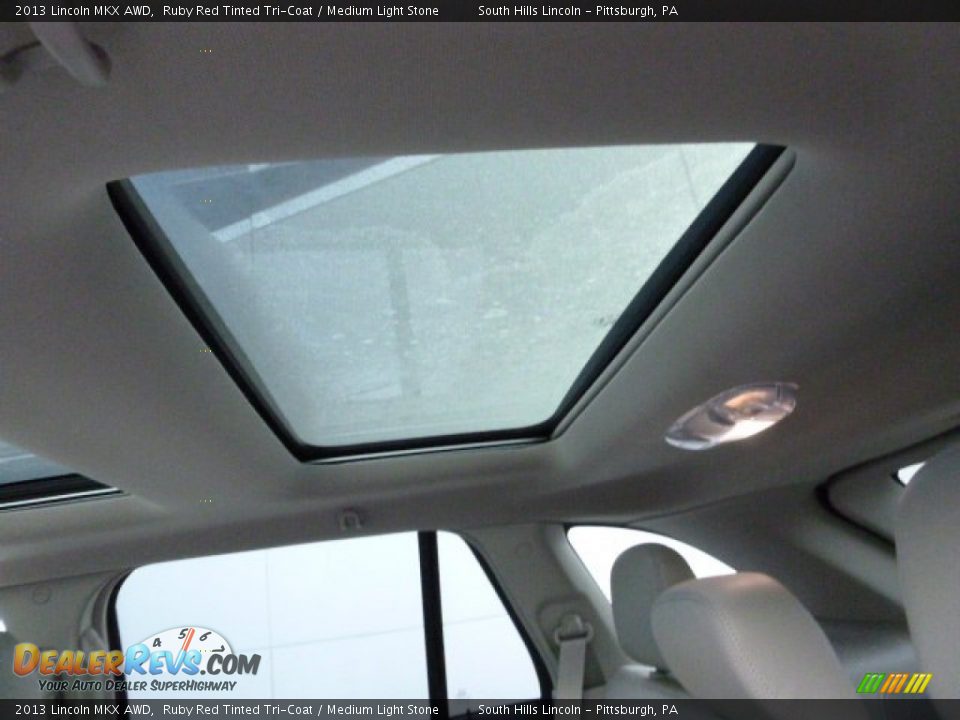 2013 Lincoln MKX AWD Ruby Red Tinted Tri-Coat / Medium Light Stone Photo #18