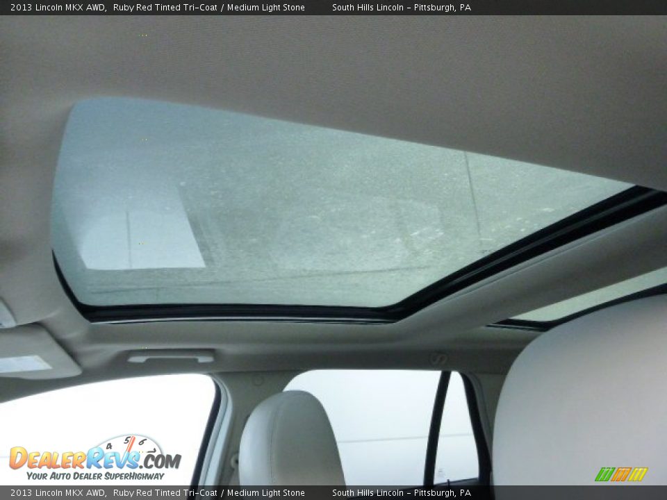 2013 Lincoln MKX AWD Ruby Red Tinted Tri-Coat / Medium Light Stone Photo #20