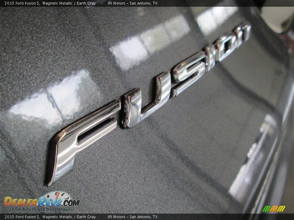 2015 Ford Fusion S Magnetic Metallic / Earth Gray Photo #6