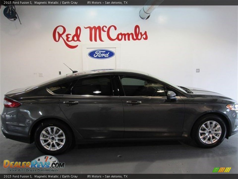 2015 Ford Fusion S Magnetic Metallic / Earth Gray Photo #7
