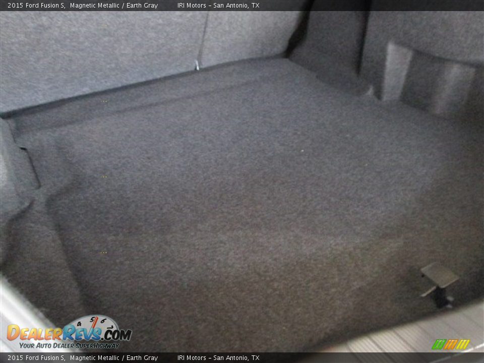 2015 Ford Fusion S Magnetic Metallic / Earth Gray Photo #11