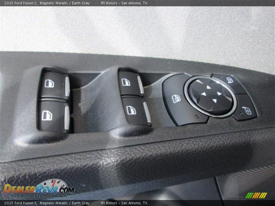 2015 Ford Fusion S Magnetic Metallic / Earth Gray Photo #22