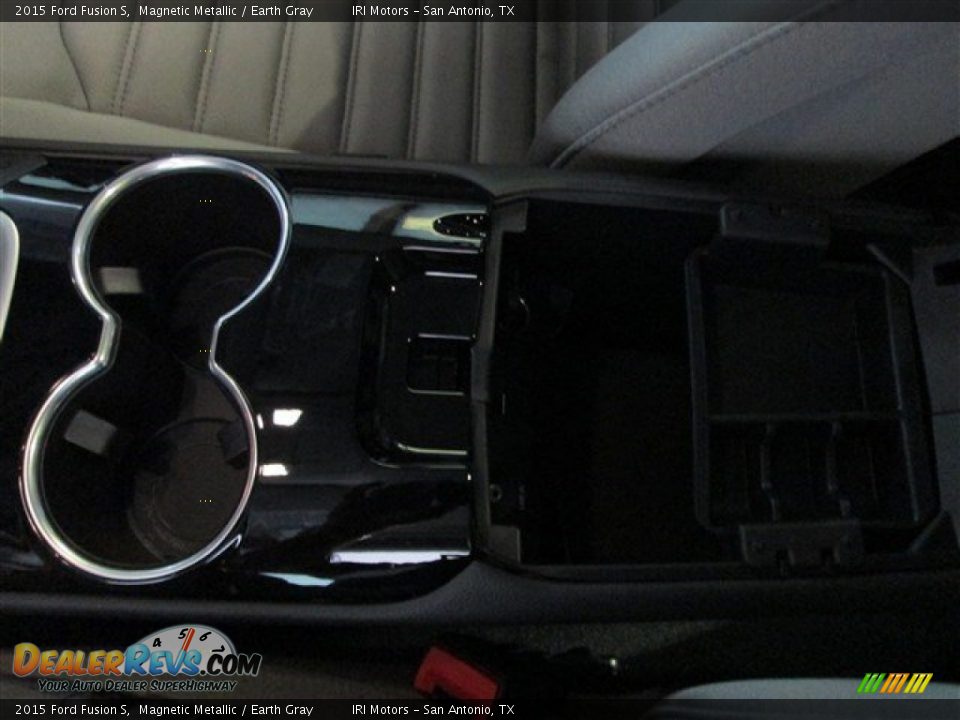 2015 Ford Fusion S Magnetic Metallic / Earth Gray Photo #23
