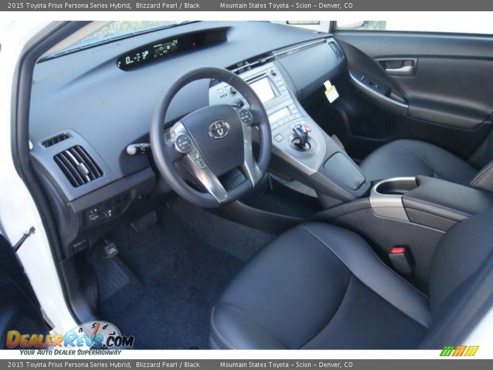 2015 Toyota Prius Persona Series Hybrid Blizzard Pearl / Black Photo #5