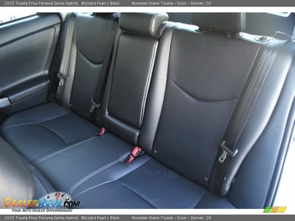 2015 Toyota Prius Persona Series Hybrid Blizzard Pearl / Black Photo #7