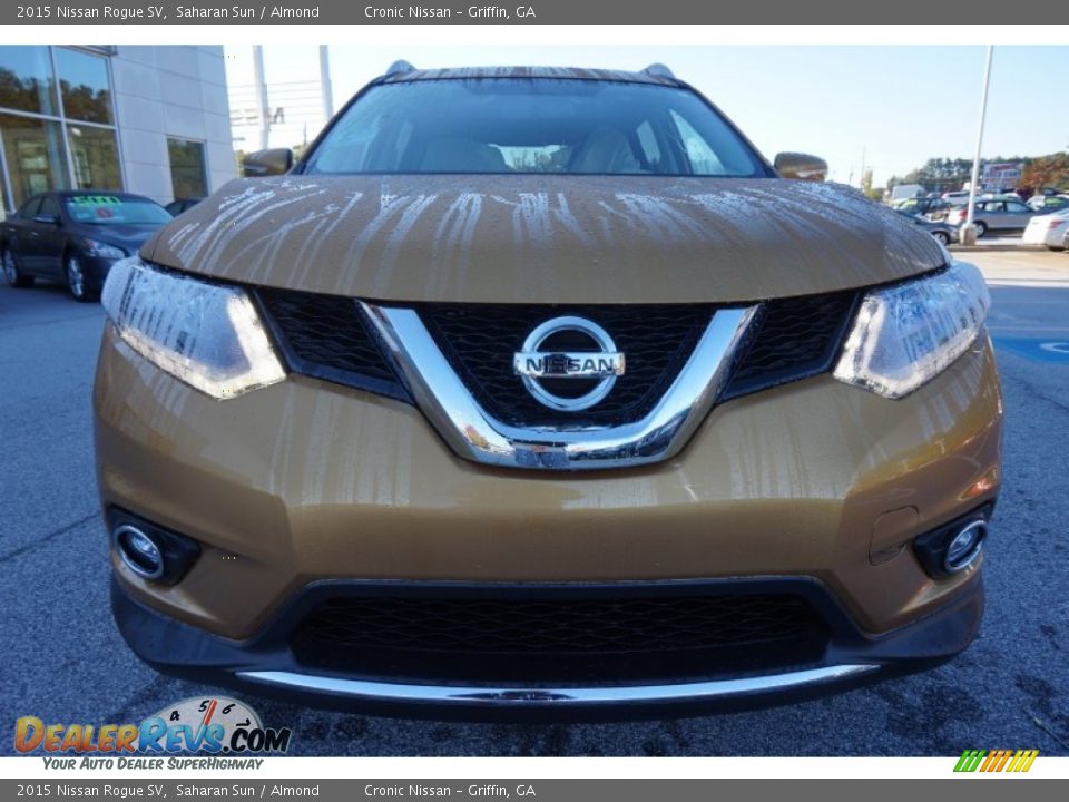2015 Nissan Rogue SV Saharan Sun / Almond Photo #8
