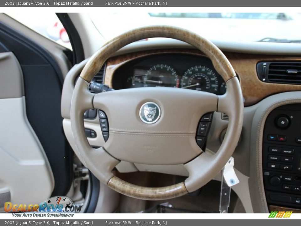2003 Jaguar S-Type 3.0 Steering Wheel Photo #17