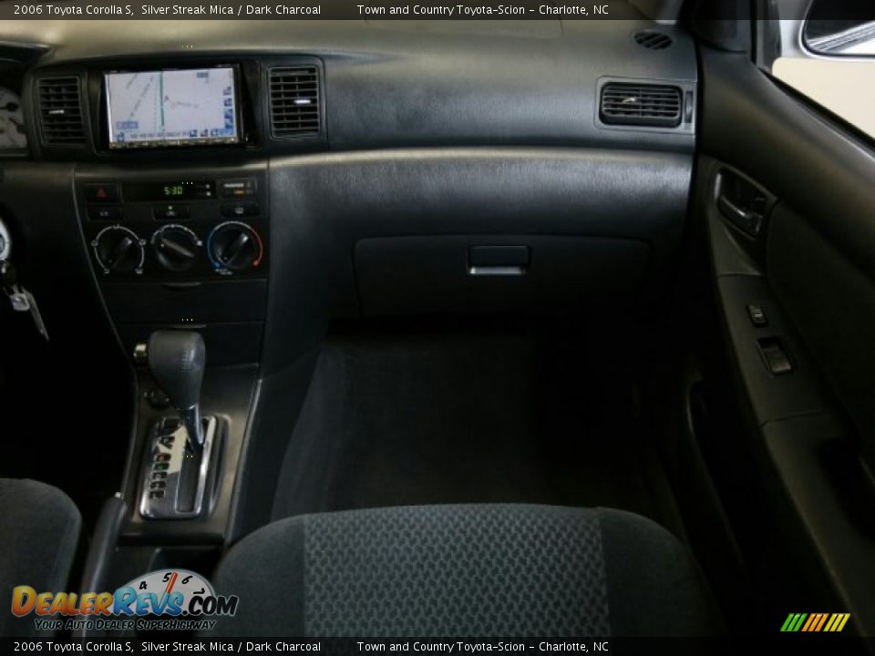 2006 Toyota Corolla S Silver Streak Mica / Dark Charcoal Photo #26