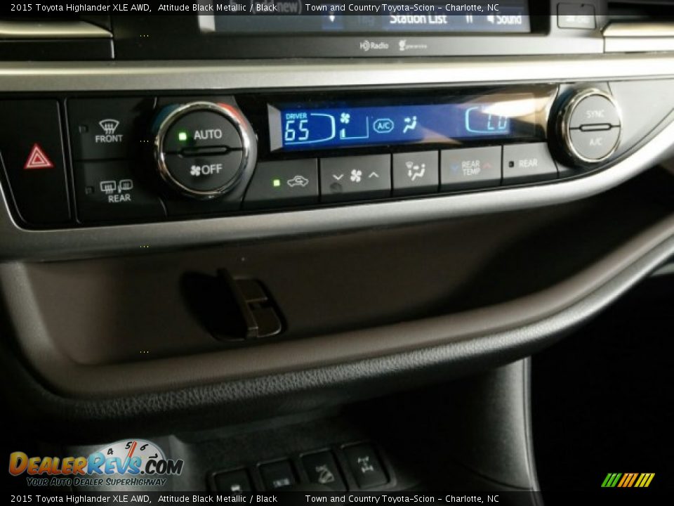 2015 Toyota Highlander XLE AWD Attitude Black Metallic / Black Photo #20