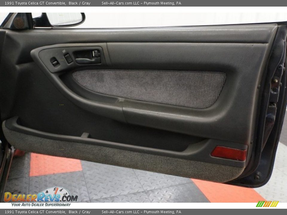 Door Panel of 1991 Toyota Celica GT Convertible Photo #33