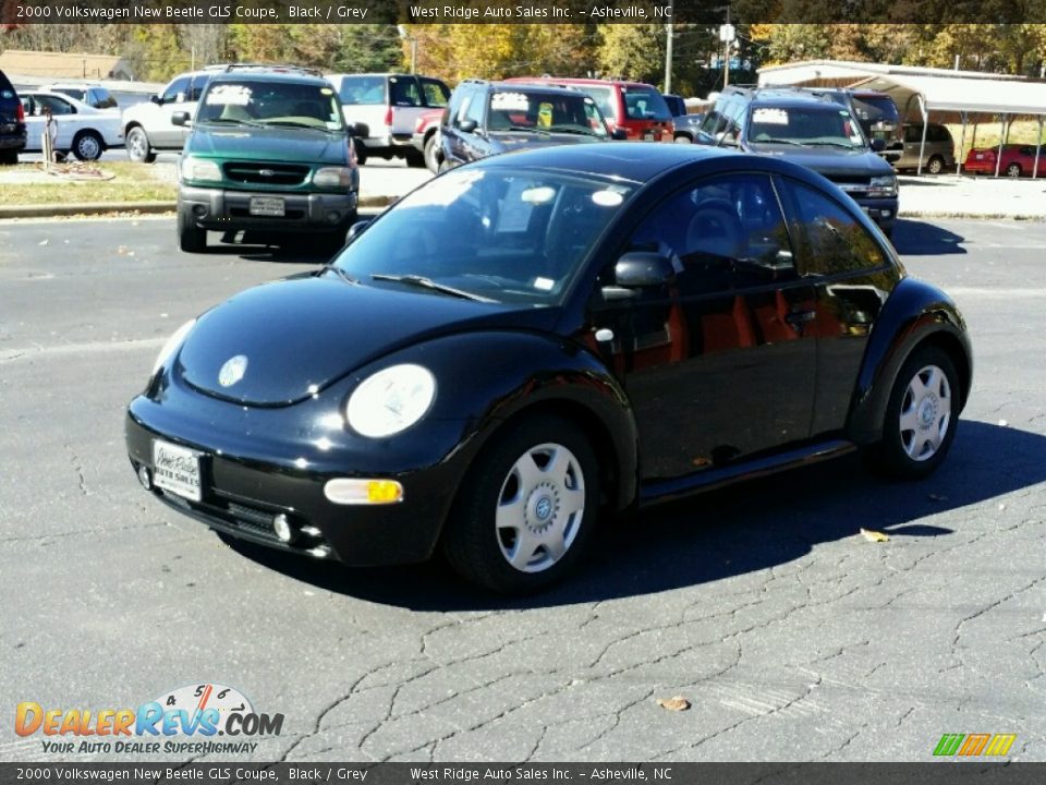 2000 Volkswagen New Beetle GLS Coupe Black / Grey Photo #2