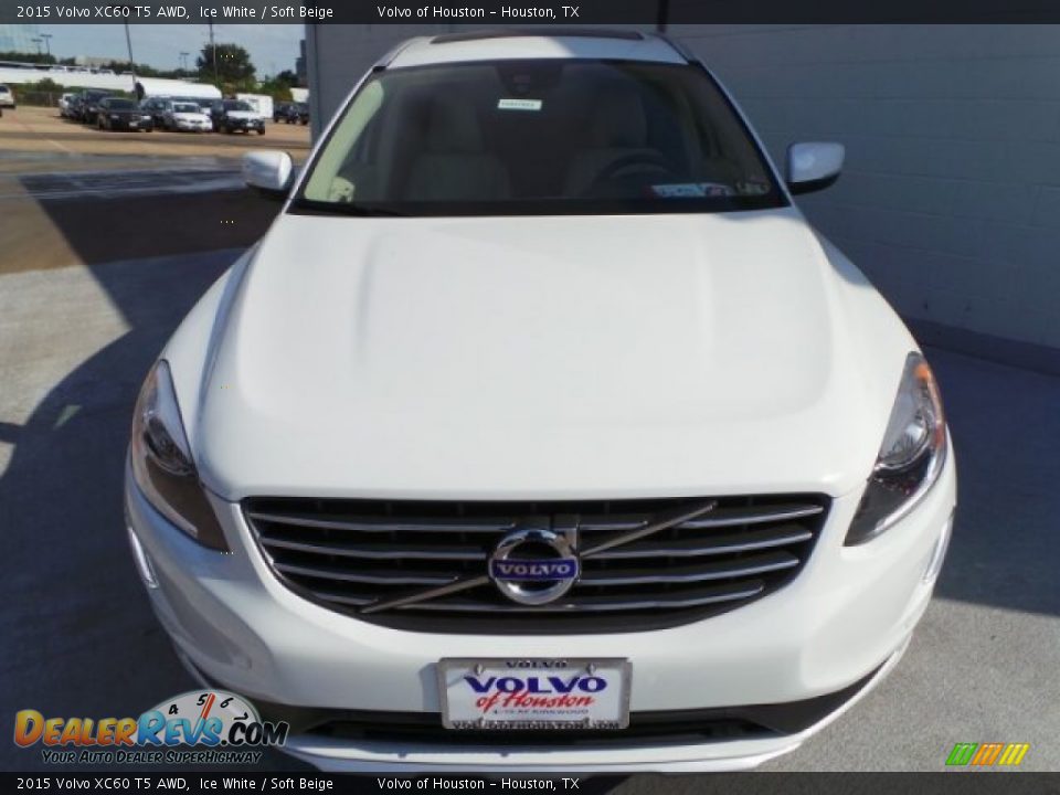 2015 Volvo XC60 T5 AWD Ice White / Soft Beige Photo #2