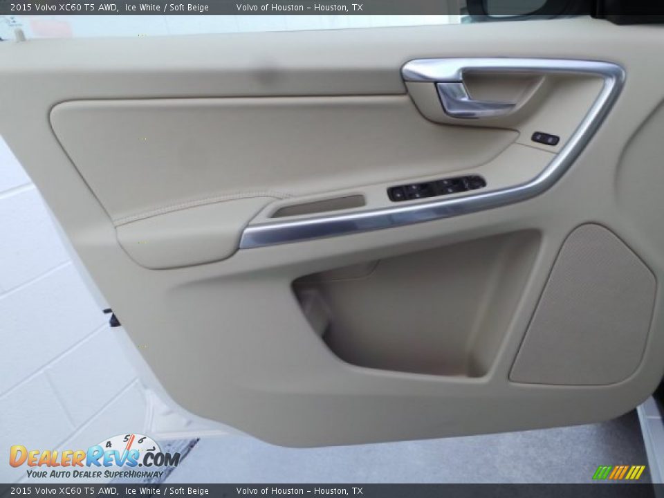 2015 Volvo XC60 T5 AWD Ice White / Soft Beige Photo #9