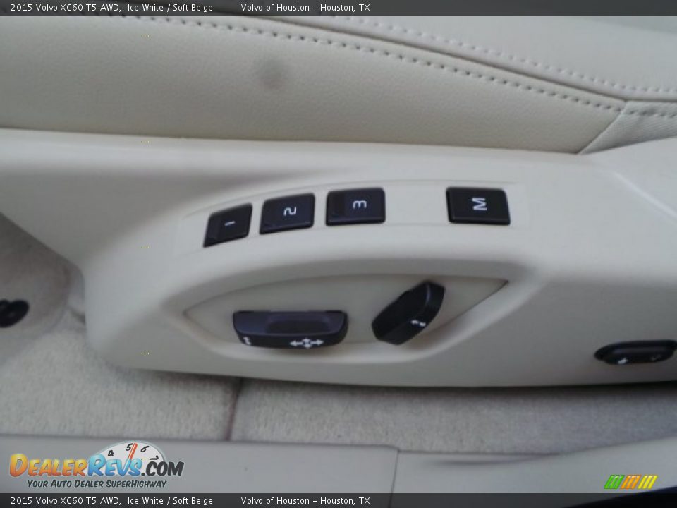 2015 Volvo XC60 T5 AWD Ice White / Soft Beige Photo #12