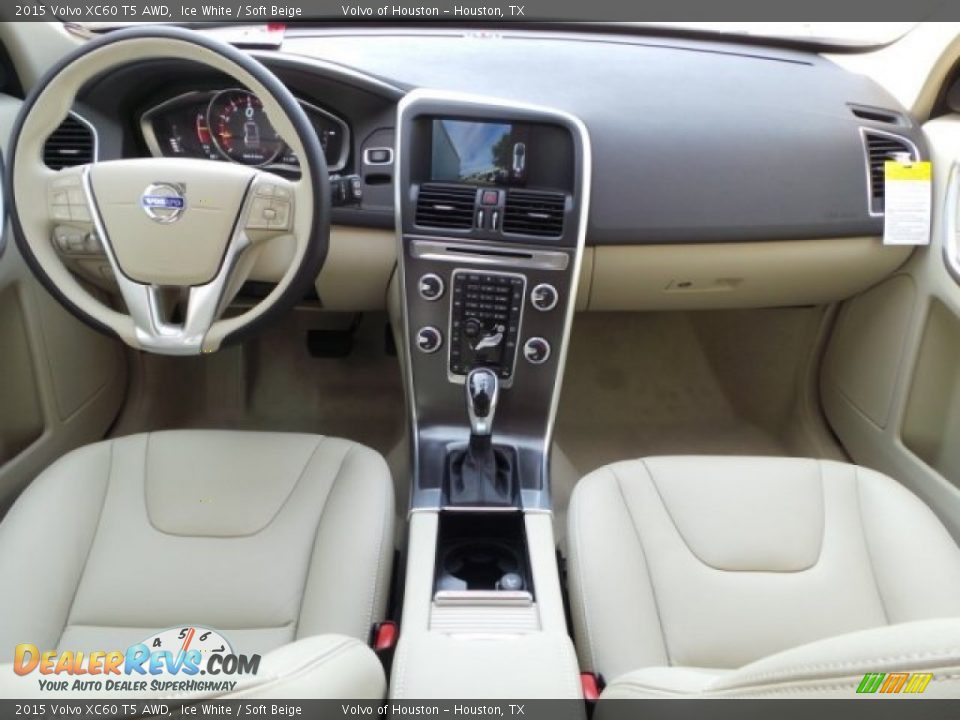 2015 Volvo XC60 T5 AWD Ice White / Soft Beige Photo #26