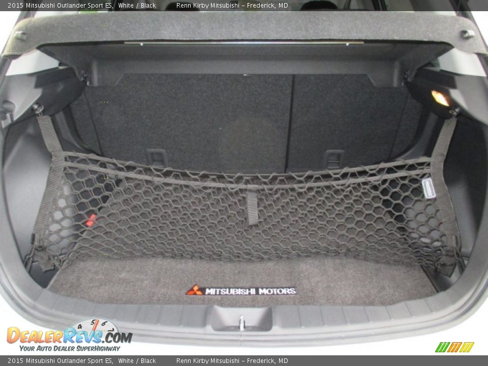 2015 Mitsubishi Outlander Sport ES White / Black Photo #24