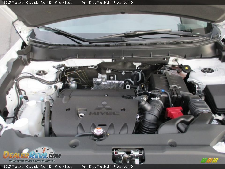 2015 Mitsubishi Outlander Sport ES White / Black Photo #25