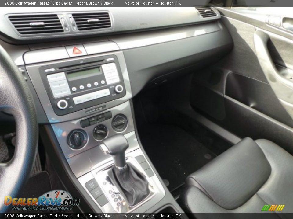 2008 Volkswagen Passat Turbo Sedan Mocha Brown / Black Photo #11