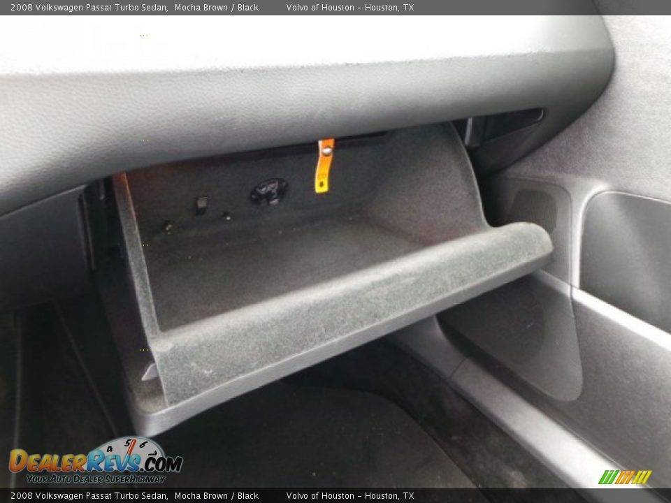 2008 Volkswagen Passat Turbo Sedan Mocha Brown / Black Photo #13