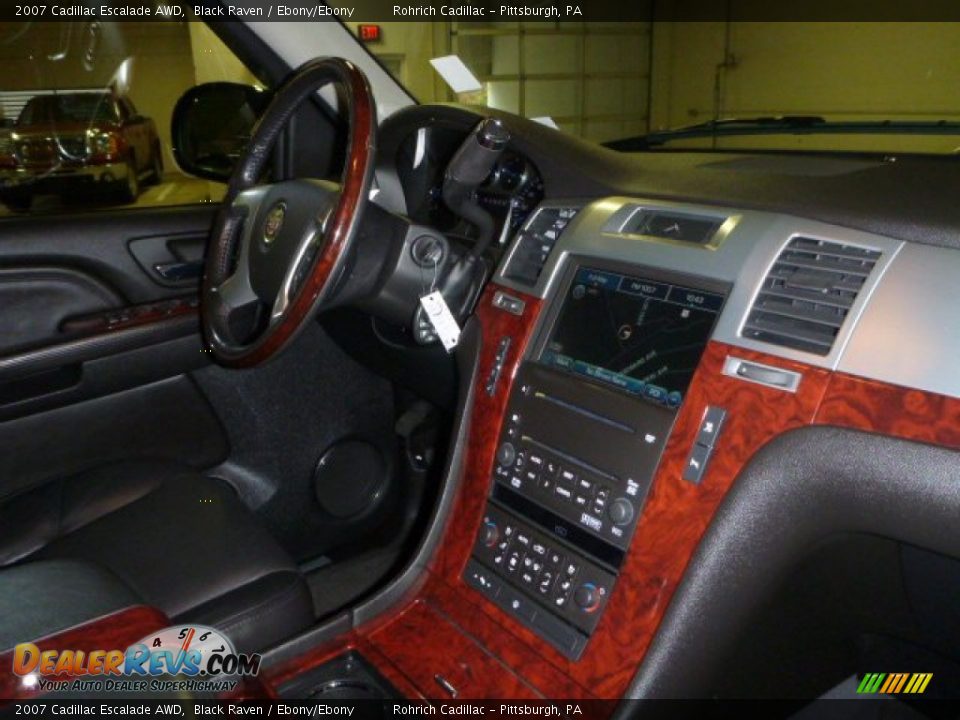 2007 Cadillac Escalade AWD Black Raven / Ebony/Ebony Photo #17