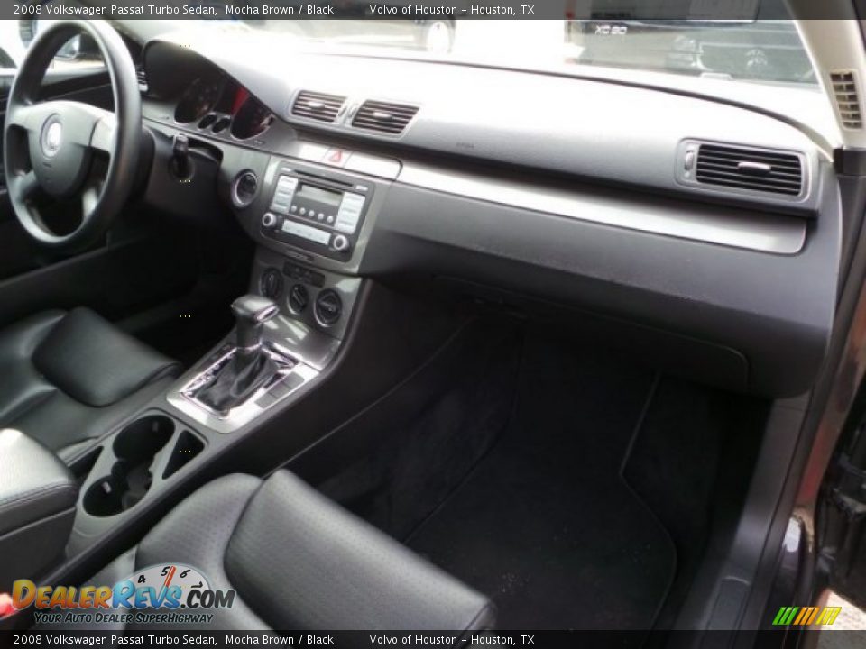 2008 Volkswagen Passat Turbo Sedan Mocha Brown / Black Photo #26