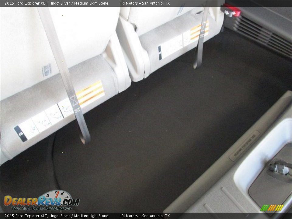 2015 Ford Explorer XLT Ingot Silver / Medium Light Stone Photo #12