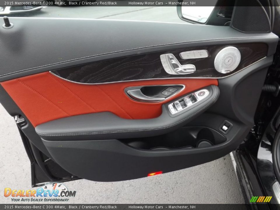 Door Panel of 2015 Mercedes-Benz C 300 4Matic Photo #9