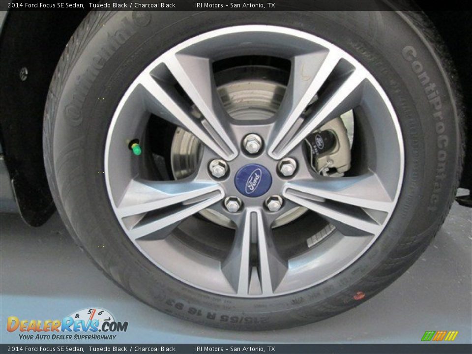 2014 Ford Focus SE Sedan Tuxedo Black / Charcoal Black Photo #4