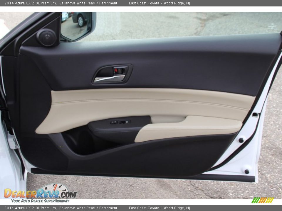 2014 Acura ILX 2.0L Premium Bellanova White Pearl / Parchment Photo #25