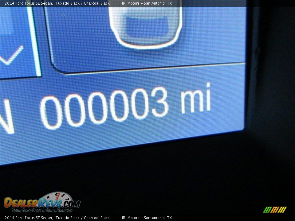 2014 Ford Focus SE Sedan Tuxedo Black / Charcoal Black Photo #18