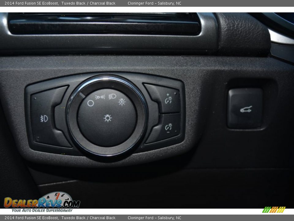 2014 Ford Fusion SE EcoBoost Tuxedo Black / Charcoal Black Photo #26