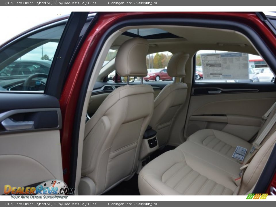 Rear Seat of 2015 Ford Fusion Hybrid SE Photo #9